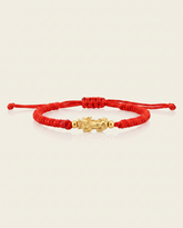 pixiu-red-string-bracelet