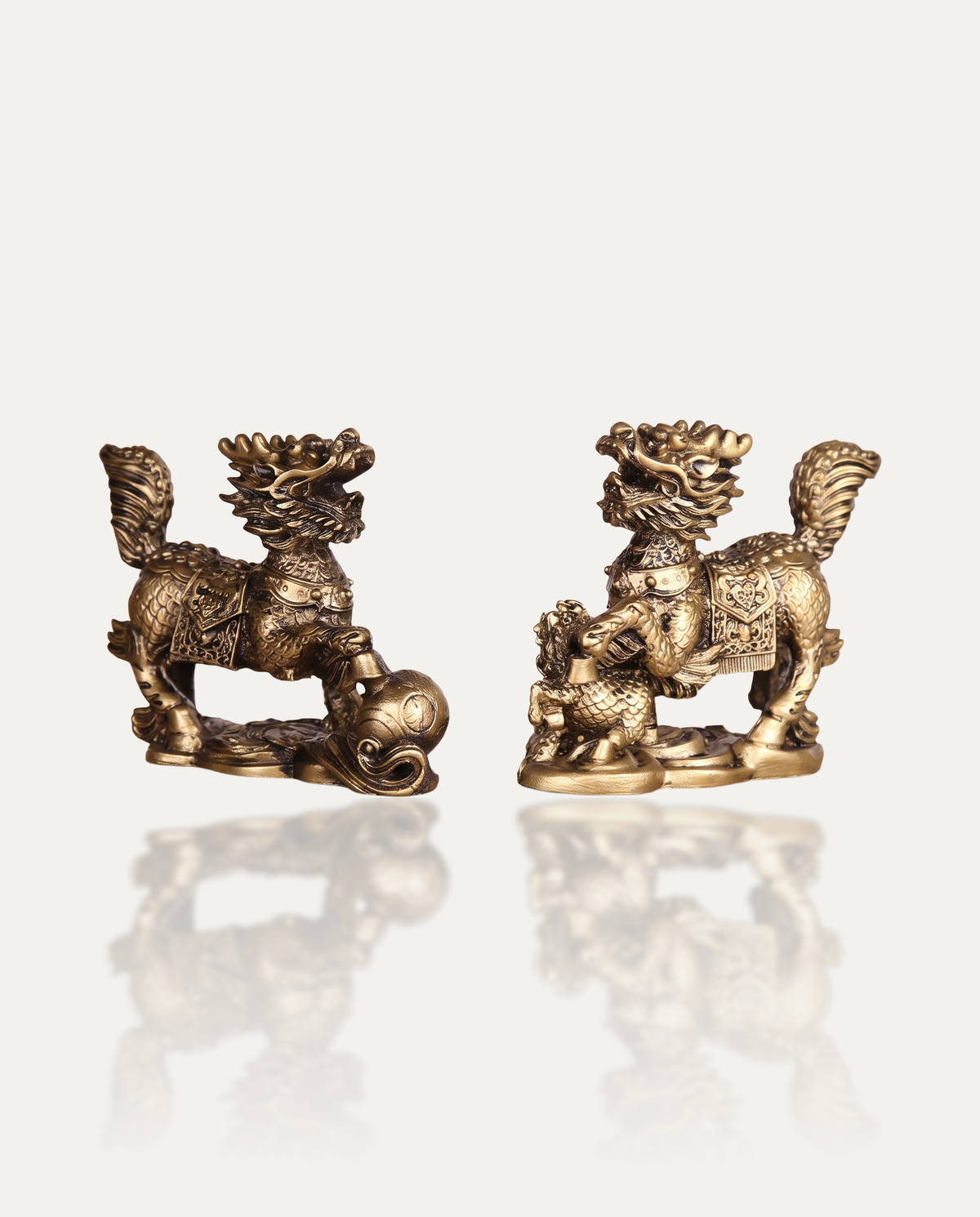 resin chi lin pair