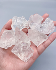 Clear Quartz Rough Stones hero