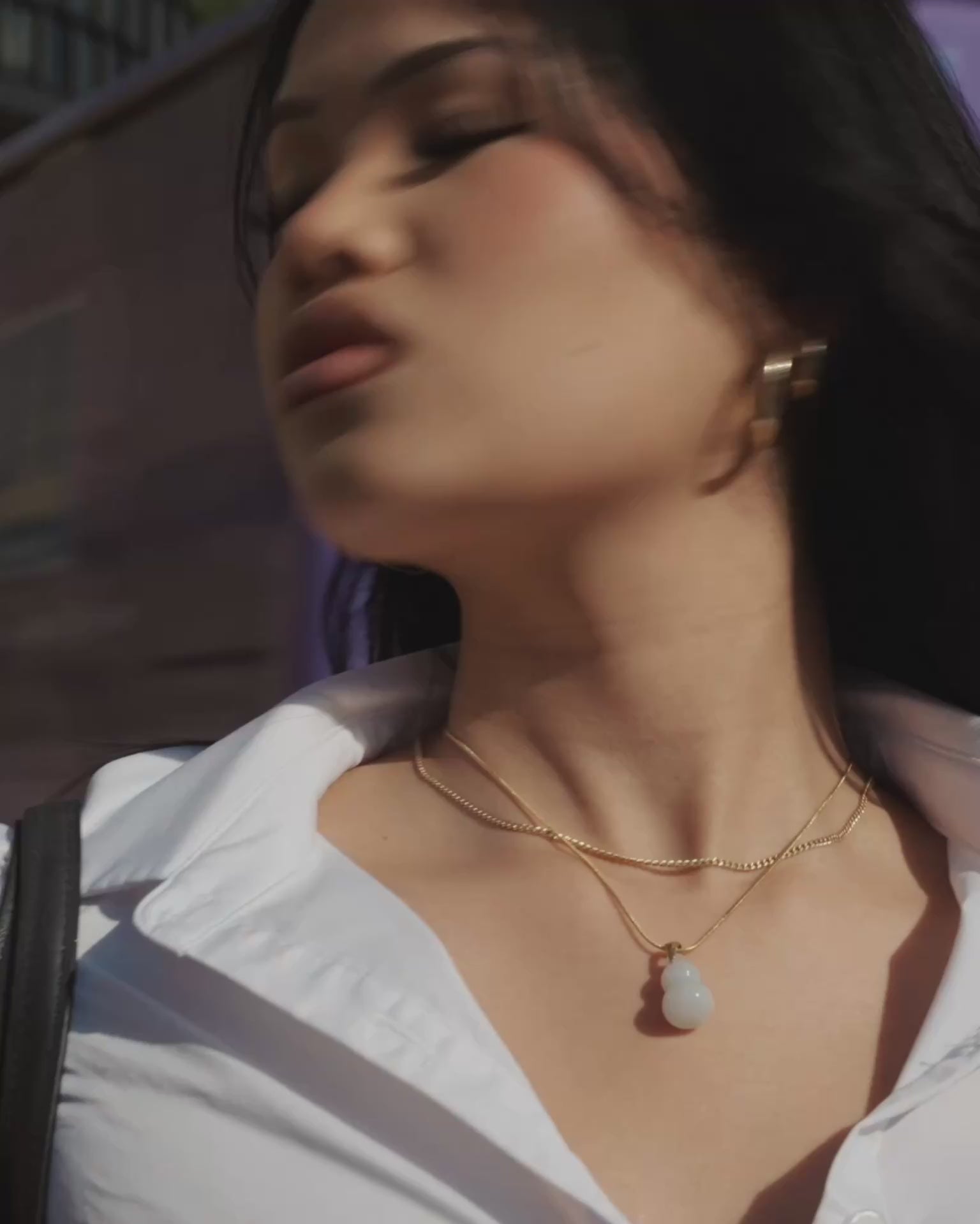 Jade Hulu Gourd Necklace video