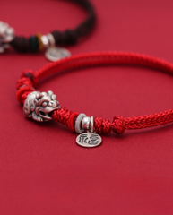 Silver Baby Pixiu Dragon Red String Bracelet photo 2