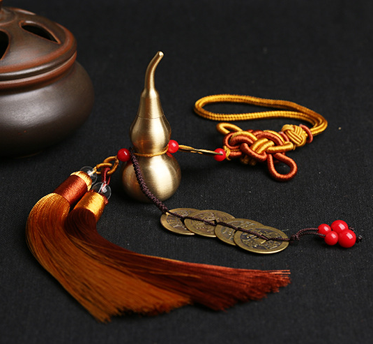 Hulu Charm with Five Emperor Coins